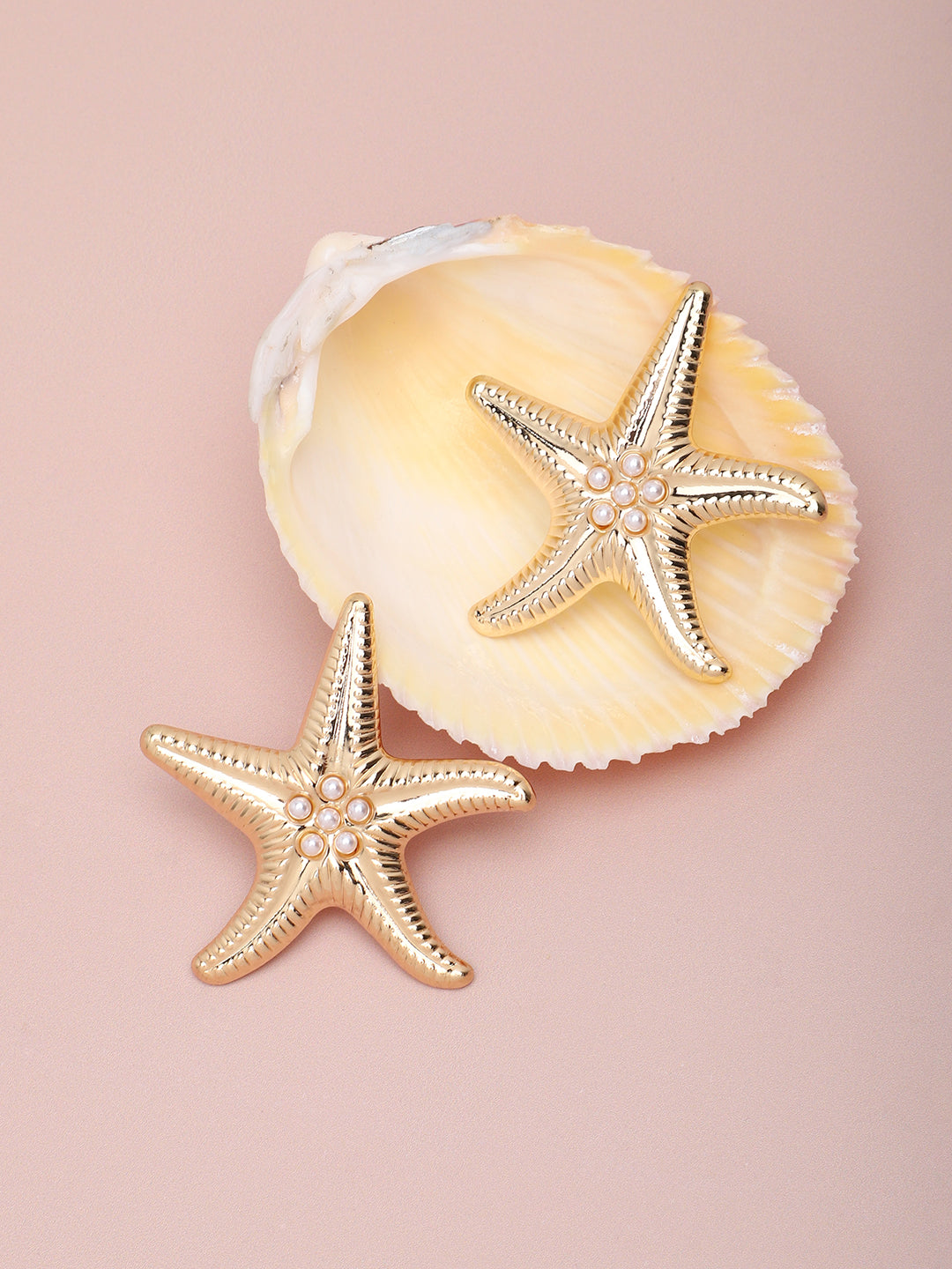 GOLD PLATED PARTY DESIGNER STUD FOR WOMEN