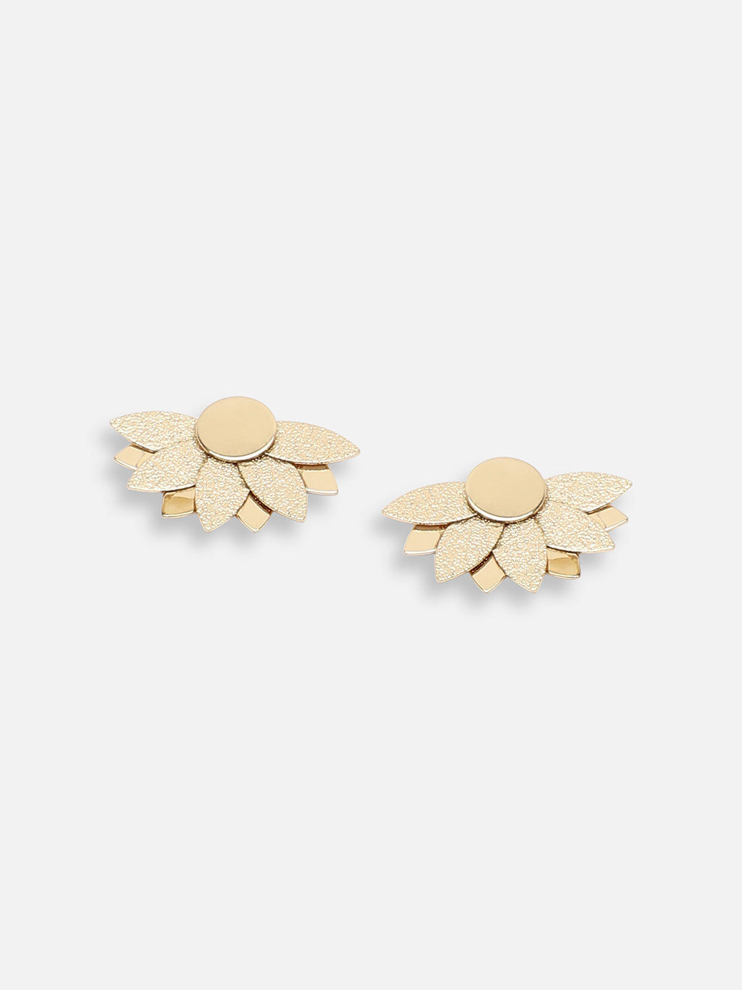 GOLD PLATED CASUAL DESIGNER STUD FOR WOMEN
