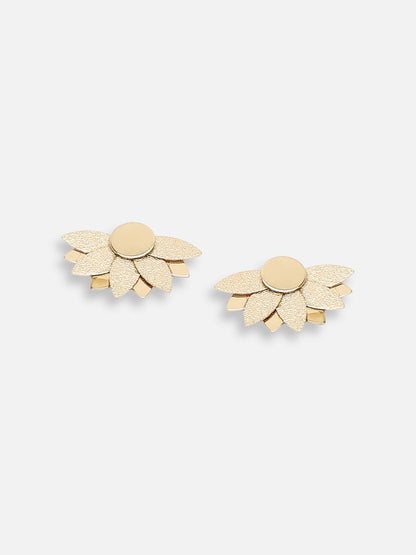 GOLD PLATED CASUAL DESIGNER STUD FOR WOMEN