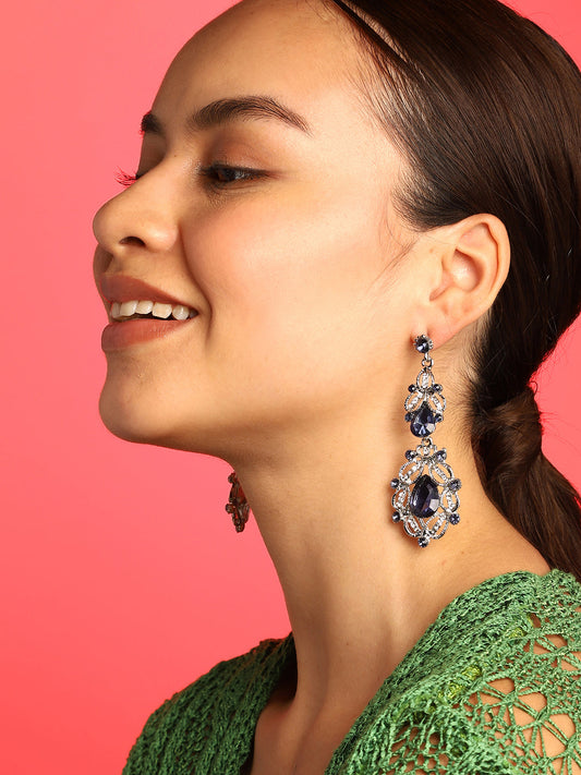 BLUE STONE FLOWER DETAILING EARRING
