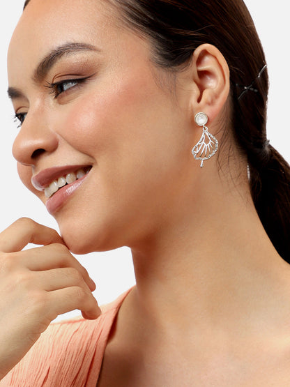 GOLD PLATED PARTY DESIGNER STONE AND PEARLS DROP EARRING FOR WOMEN
