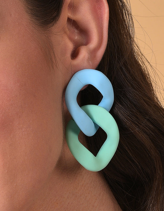 Trendy Designer Drop Earring