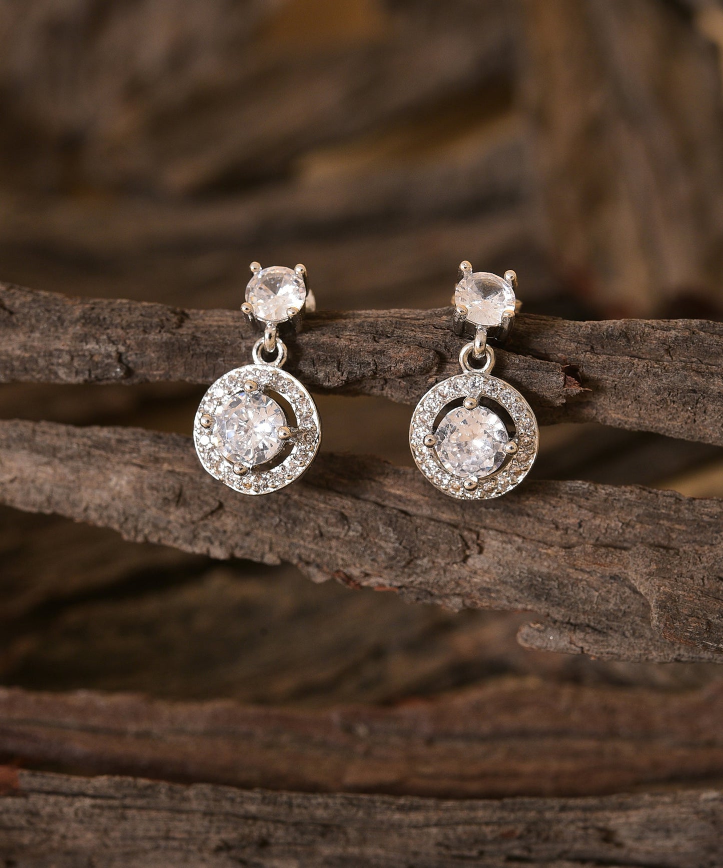 Helen Minimalist Studs