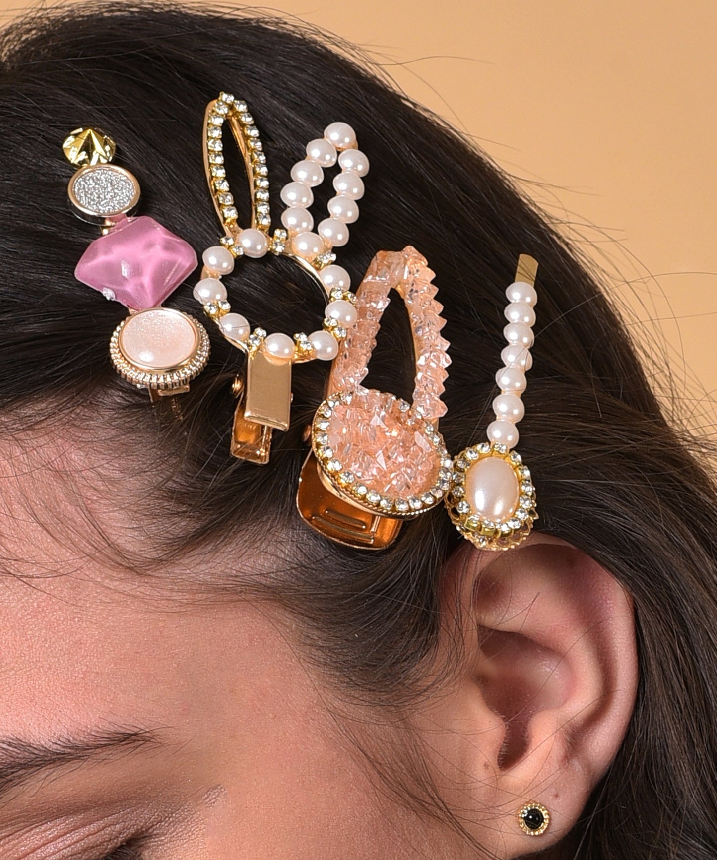 Pack of 8 Gold Plated Designer Stone Pearl Hair Pin