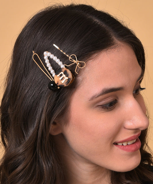 Pack of 3 Gold Plated Pearls Hair Pin