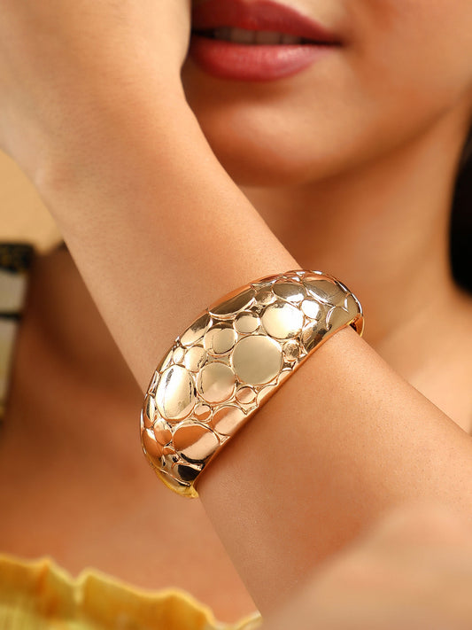 The Pavement Statement Bracelet - California Gold-SOHIBR6188