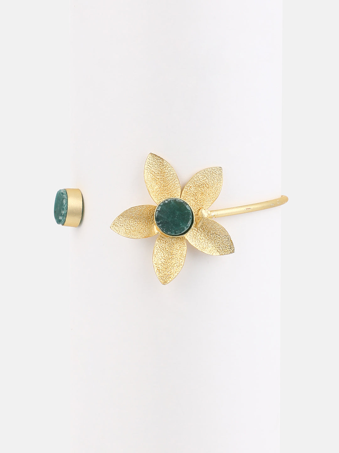The Flùr Cuff Bracelet - Emerald Green-SOHIBR6250