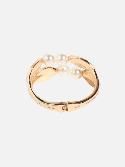 Gold-Plated Pearls Beaded Link Bracelet
