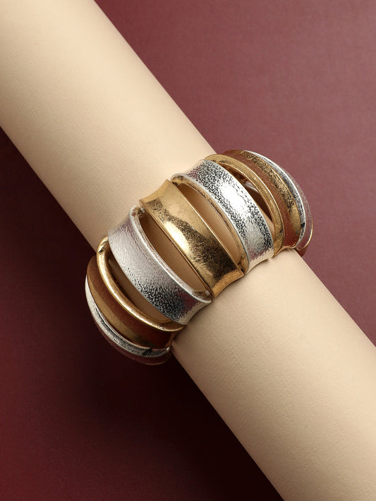 Gold-Plated Contrast Curve Cuff Bracelet