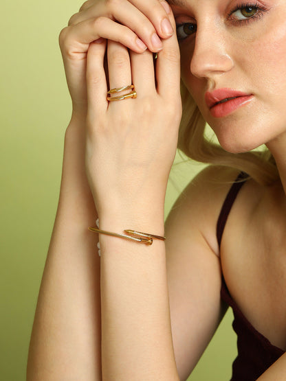 The Screw Jewellery Set - California Gold-SOHIBR8817