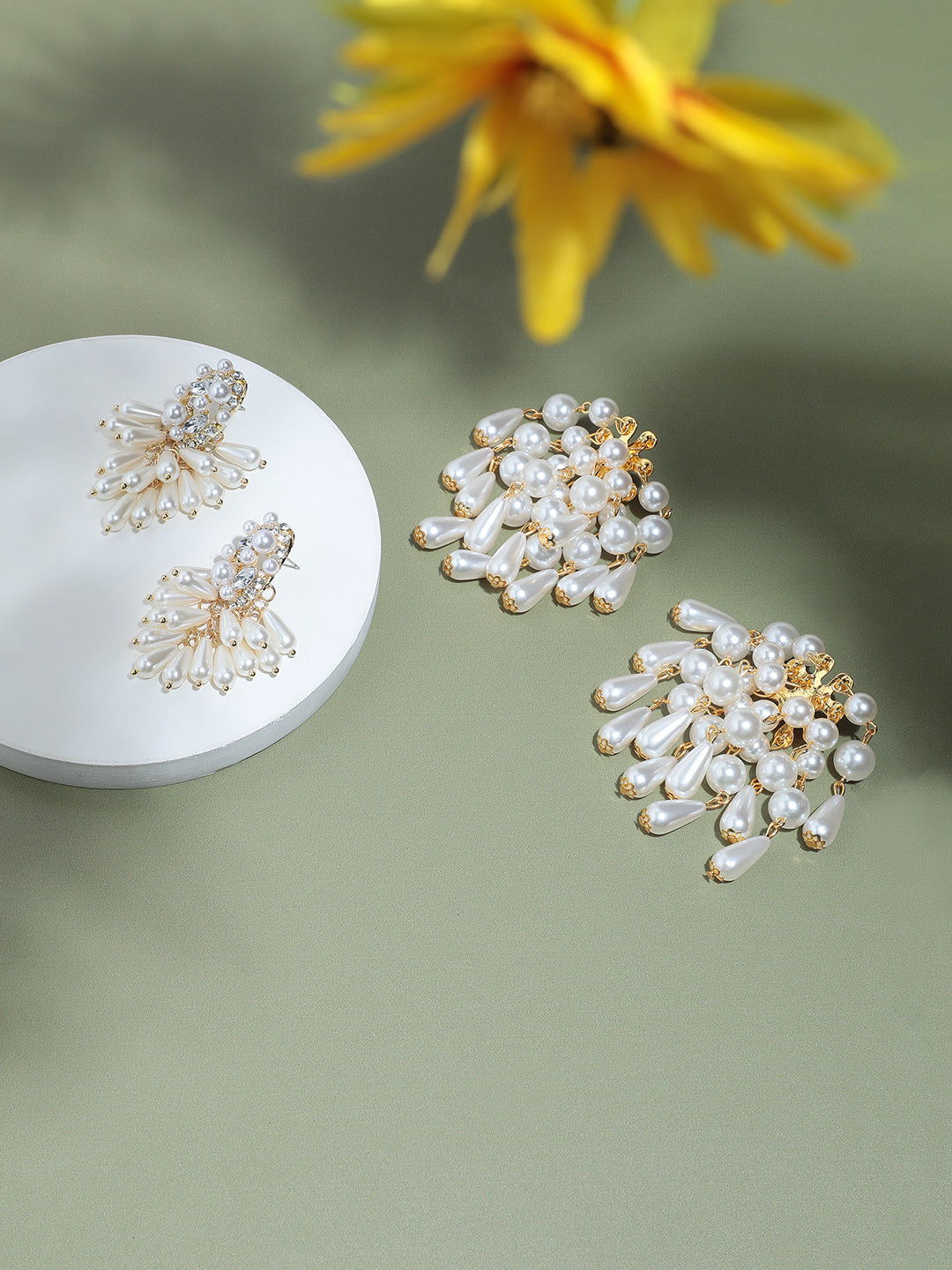 Set Of 2 Gold-Plated Contemporary Studs Earrings