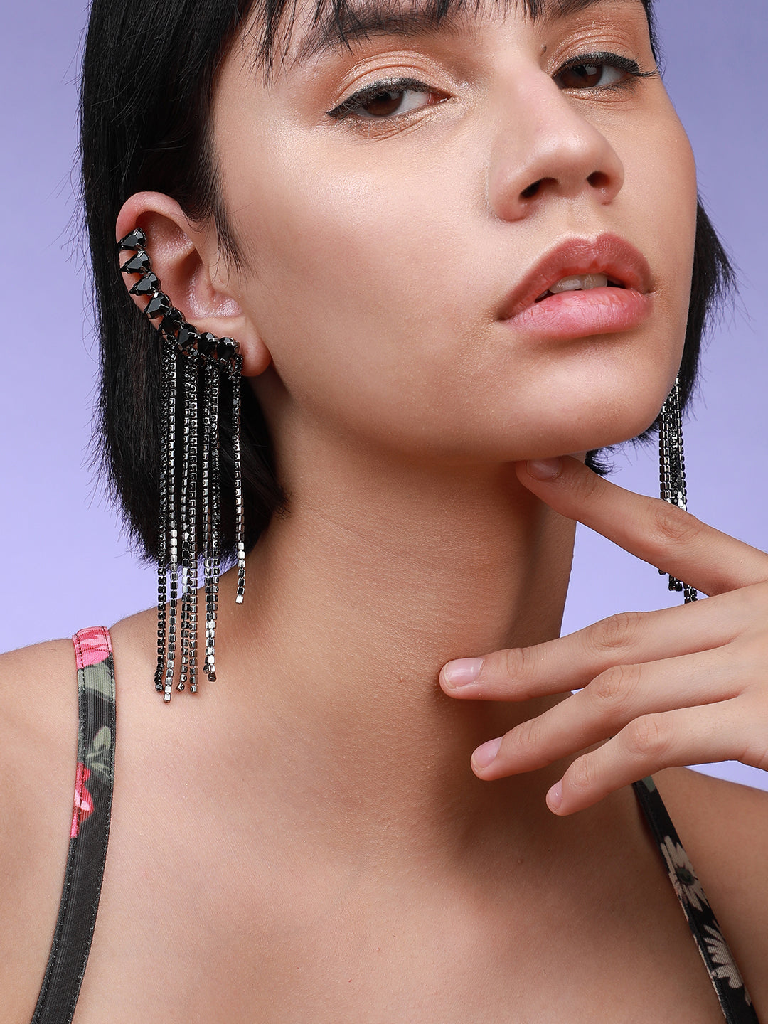 Set Of 2 Contemporary Drop Earrings