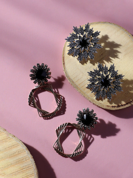 Set Of 2 Gold-Plated Contemporary Earrings