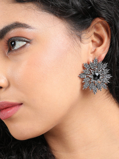 Set Of 2 Gold-Plated Contemporary Earrings