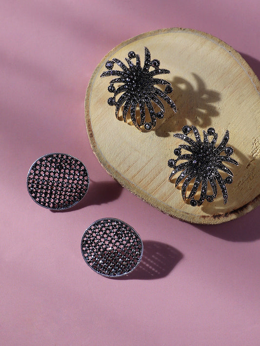 Set Of 2 Gold-Plated Contemporary Studs Earrings
