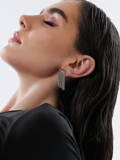 The Hanging Chain Bar Drop Earrings - Metallic Silver-SOHIER6039