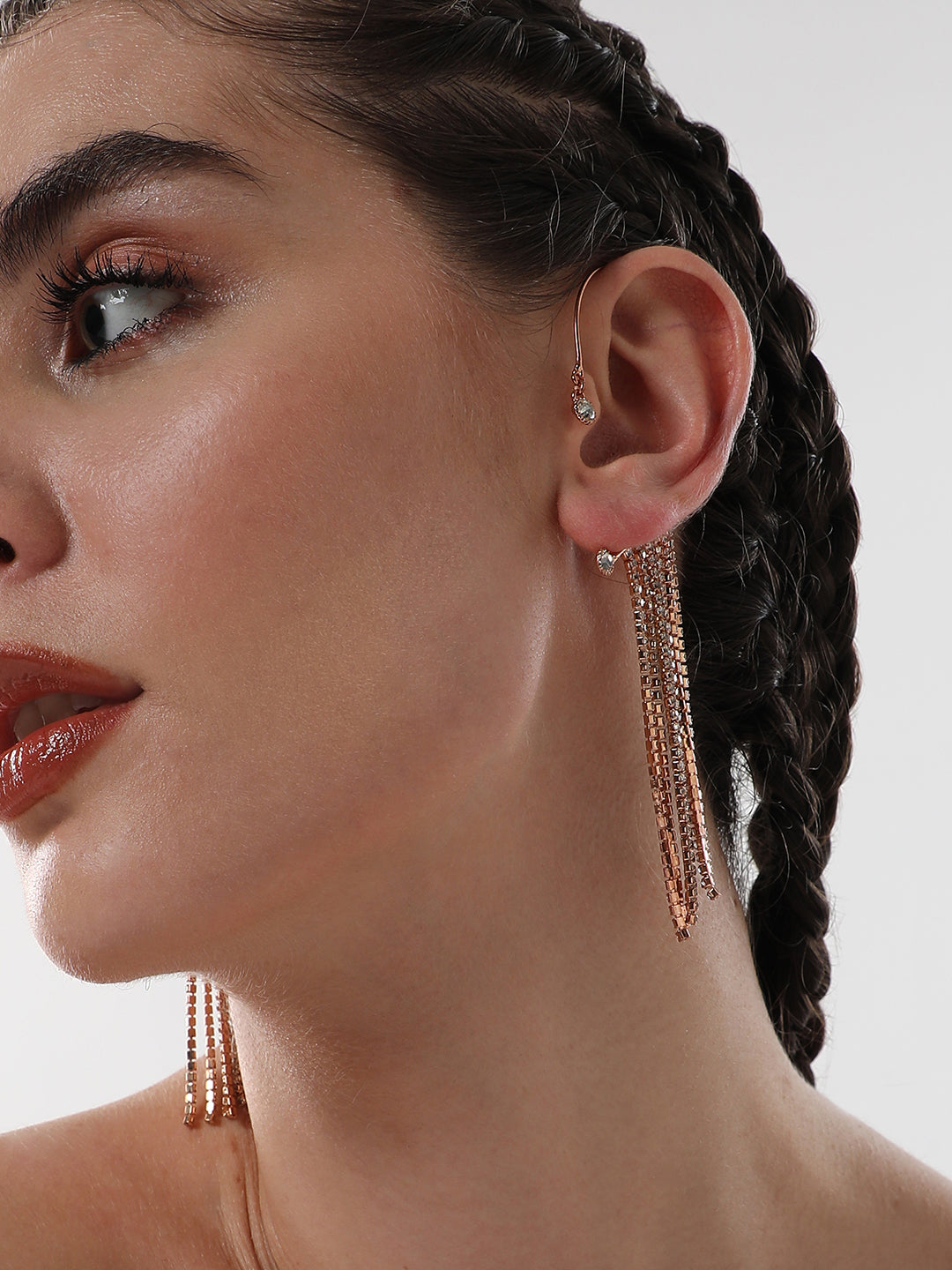 The Cristal Cuff Earrings - Crystal Silver-SOHIER6130