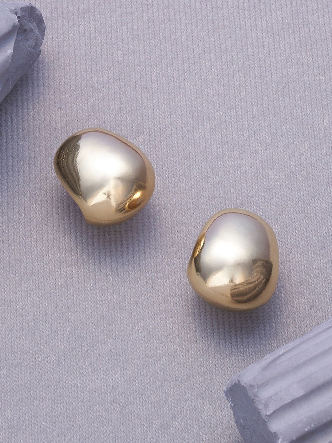 The Small Semi-Chunky Hoop Earrings - Champayne Gold-SOHIER6131