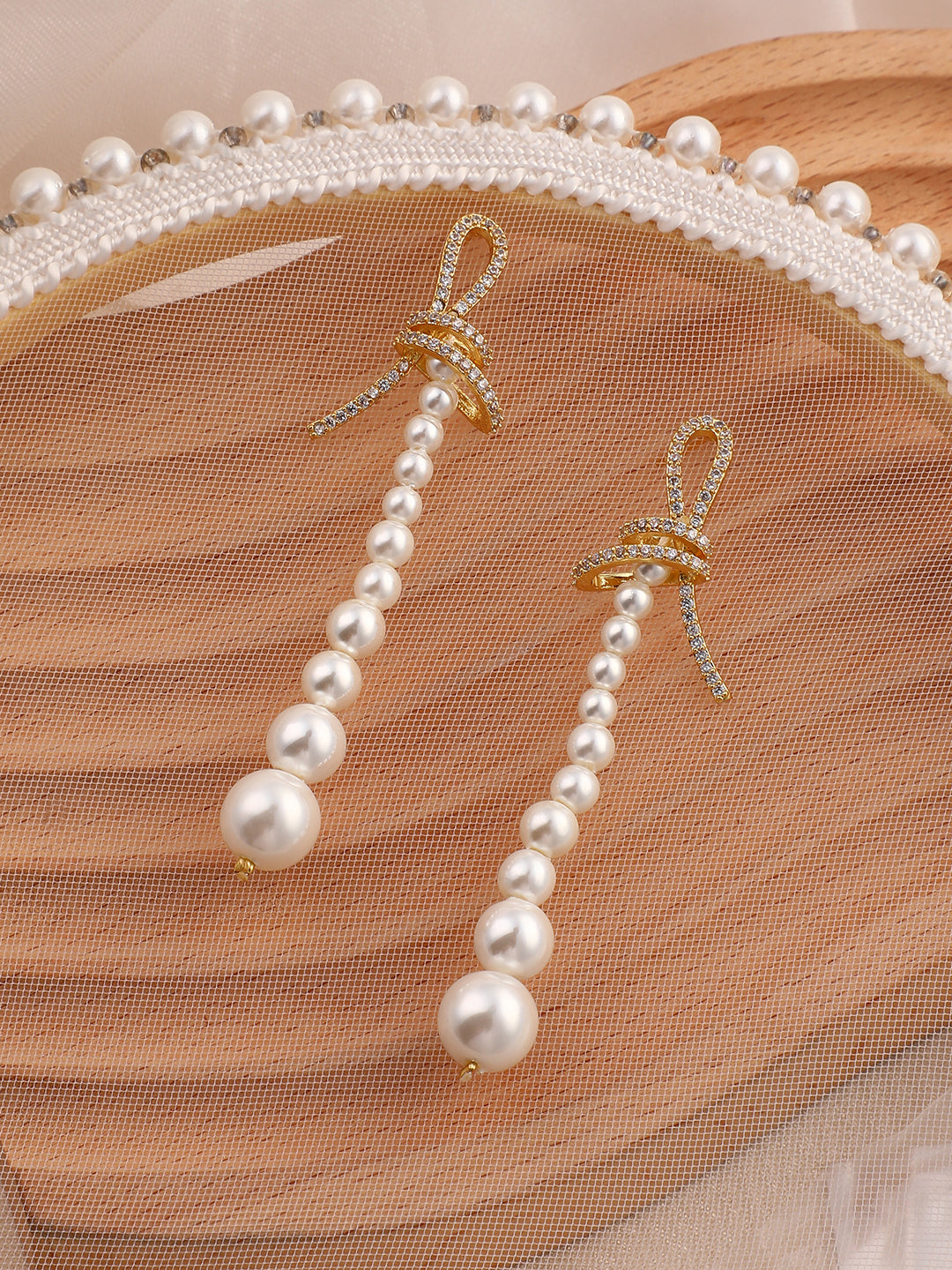The Lucie Drop Earrings - Pearl White-SOHIER6176