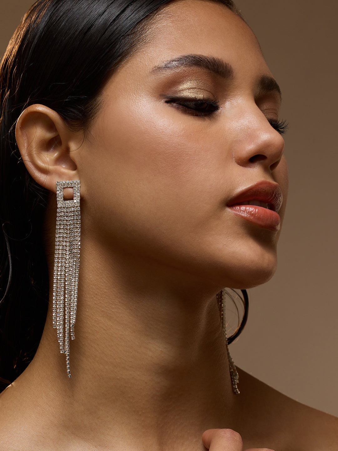 The Camille Drop Earrings - Crystal Silver-SOHIER6178