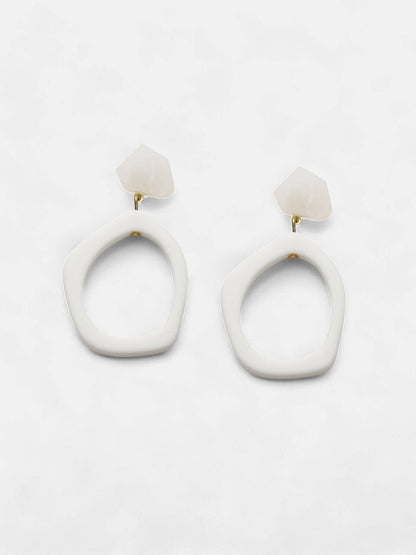 The Oyuk Drop Earrings - Daisy White-SOHIER6259