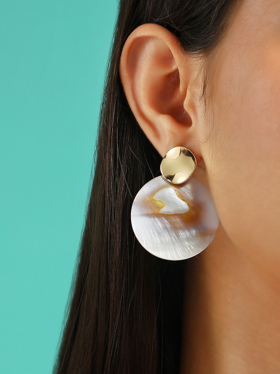 The Moonstruck Drop Earrings - Ivory White-SOHIER6270