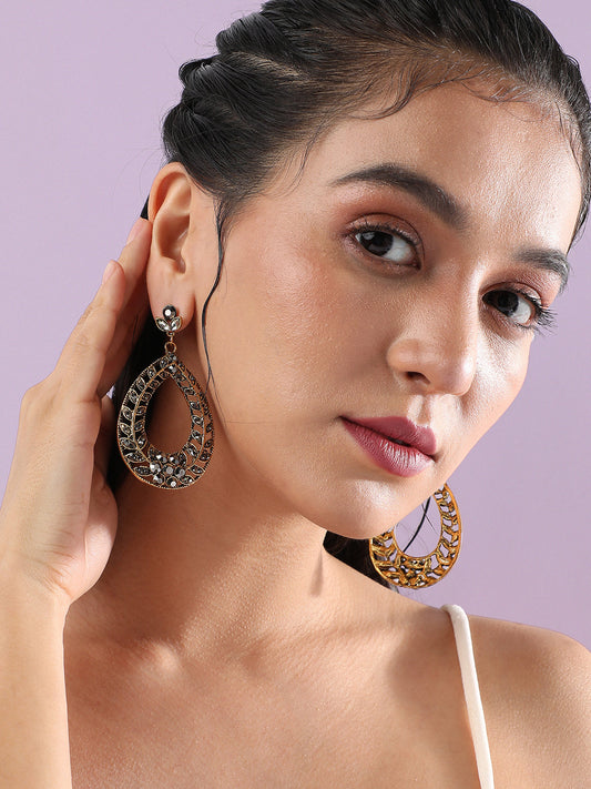 Contemporary Studs Earrings