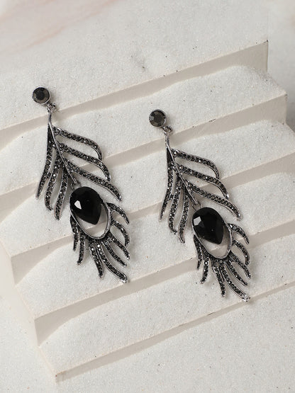 Contemporary Studs Earrings