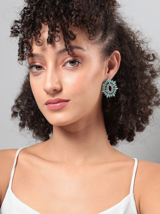 Contemporary Studs Earrings
