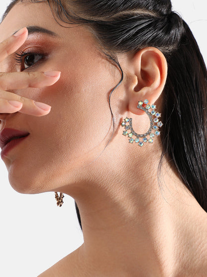 Contemporary Studs Earrings