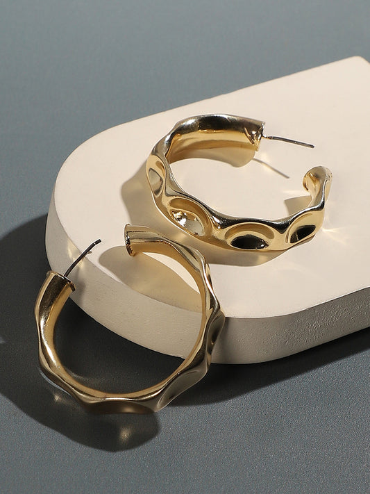 Contemporary Studs Earrings