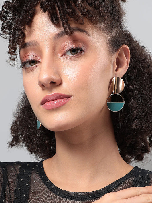 Contemporary Studs Earrings