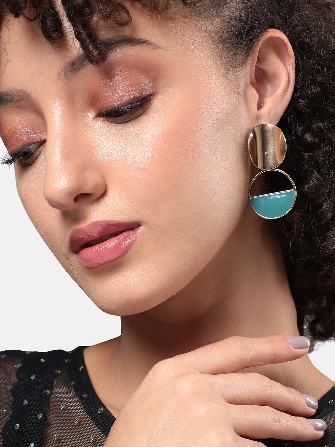 Contemporary Studs Earrings