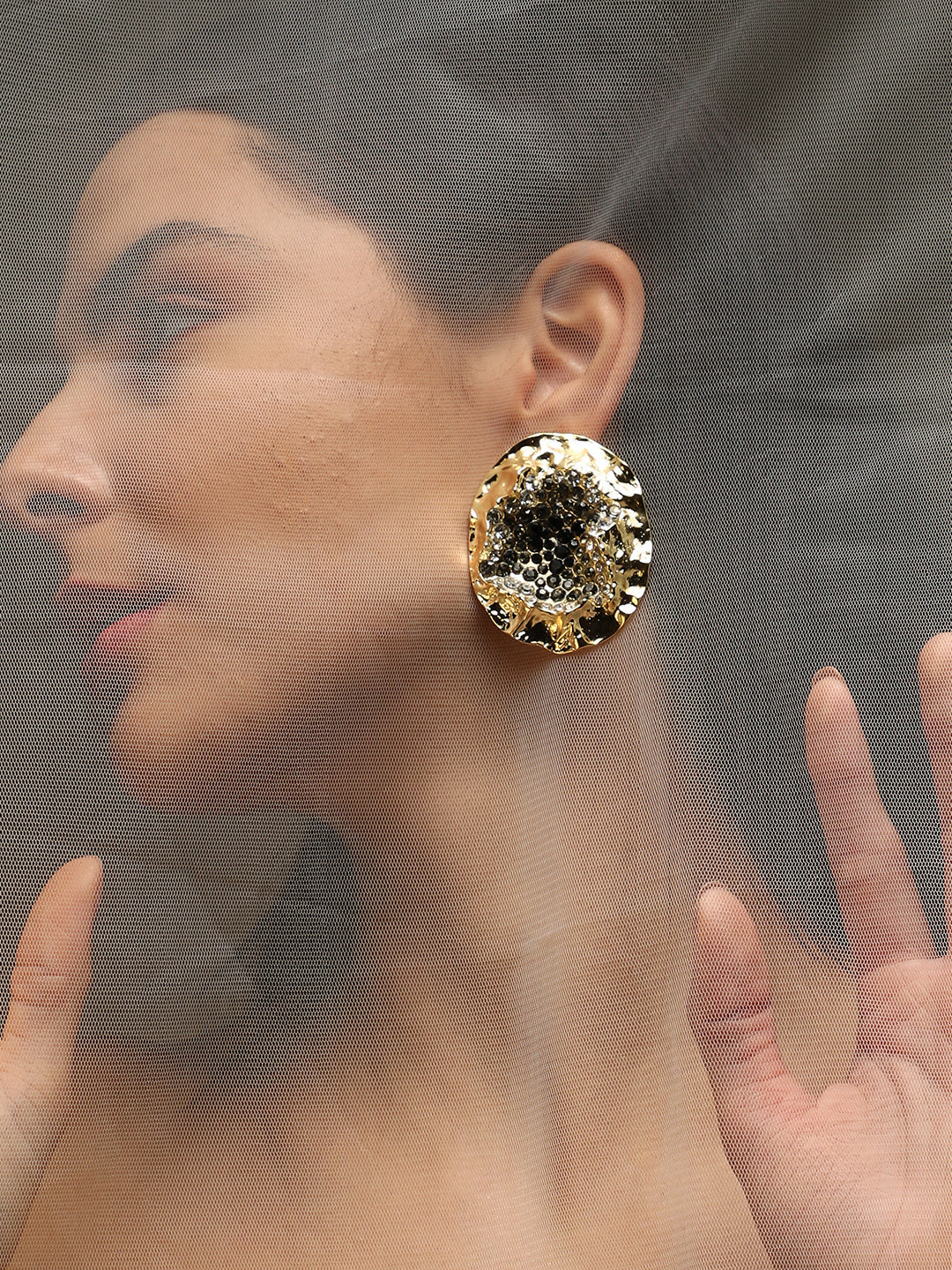 Women's The Lilypad Drop Earrings - Midnight Black