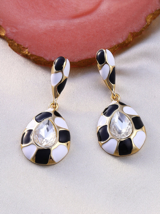 Women's The Cleo Drop Earrings - Onyx Black:Chalk White