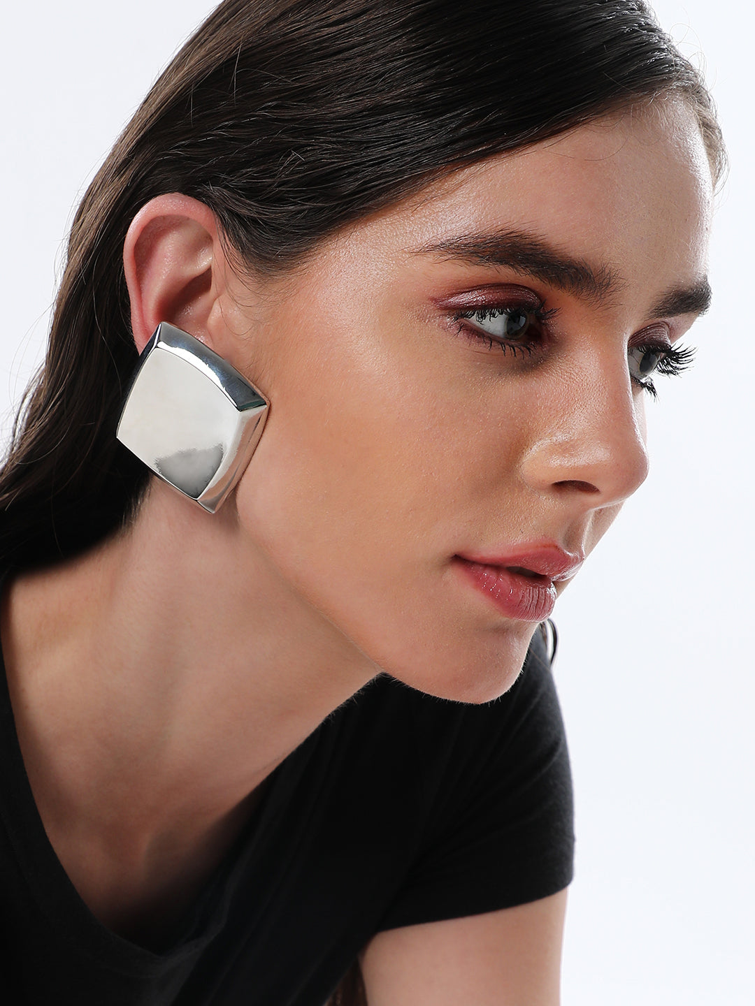 The Slab Drop Earrings - Metallic Silver-SOHIER8977