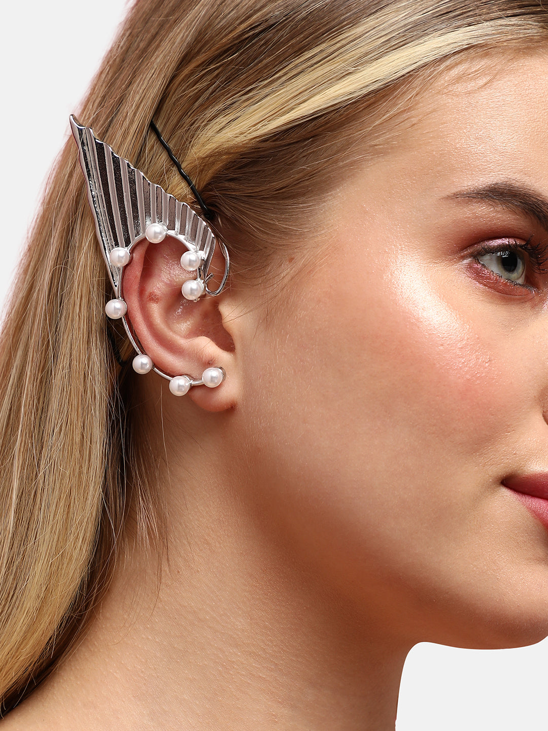 Silver-Plated Artificial Stones Contemporary Ear Cuff