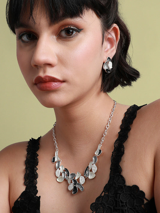 Silver-Plated Dented Abstract Jewellery Set