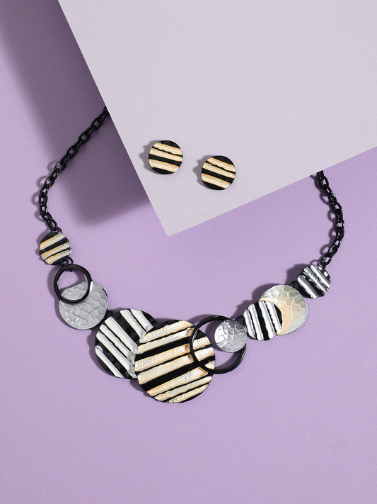 Textured Circular Necklace Earrings Jewellery Set