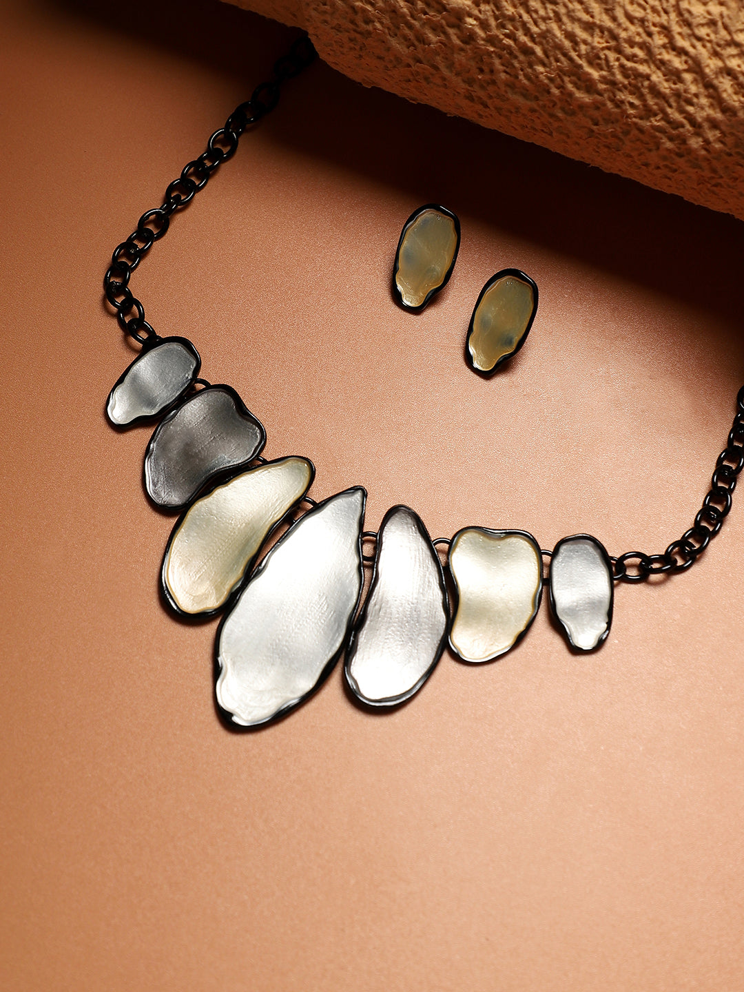 Abstract Jewellery Set