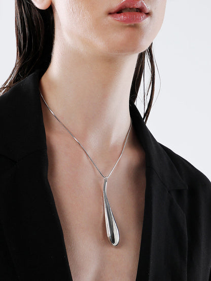 The Drip Pendant Necklace - Metallic Silver-SOHINC6057