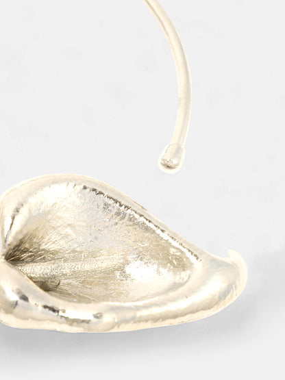 The Water Lily Torque Necklace - Metallic Silver-SOHINC6075