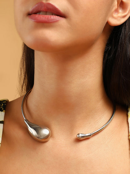 The Drip Torque Necklace - Metallic Silver-SOHINC6089