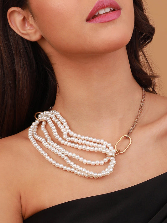 The Larissa Chain Necklace - Daisy White-SOHINC6212