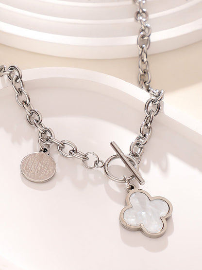 The Clover Chain Necklace - Metallic Silver