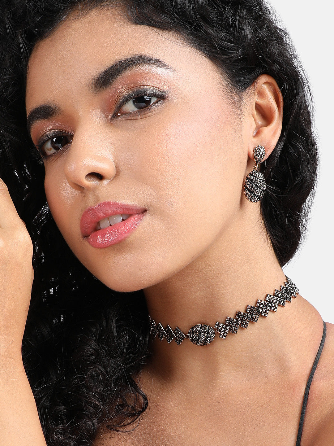 Gold-Plated Crystal-Studded Choker Jewellery Set