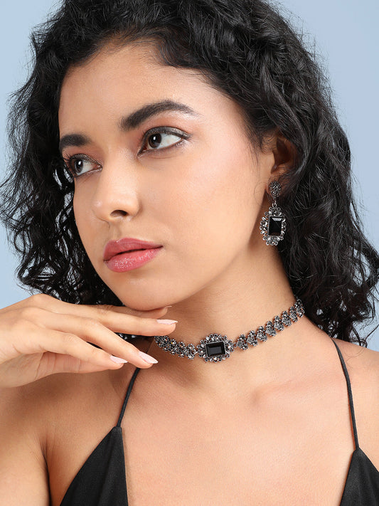 Silver-Plated Crystals Studded Necklace Earrings