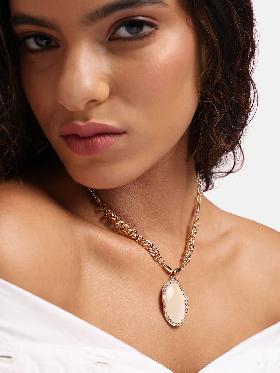 Artificial Stones Silver Plated Necklace