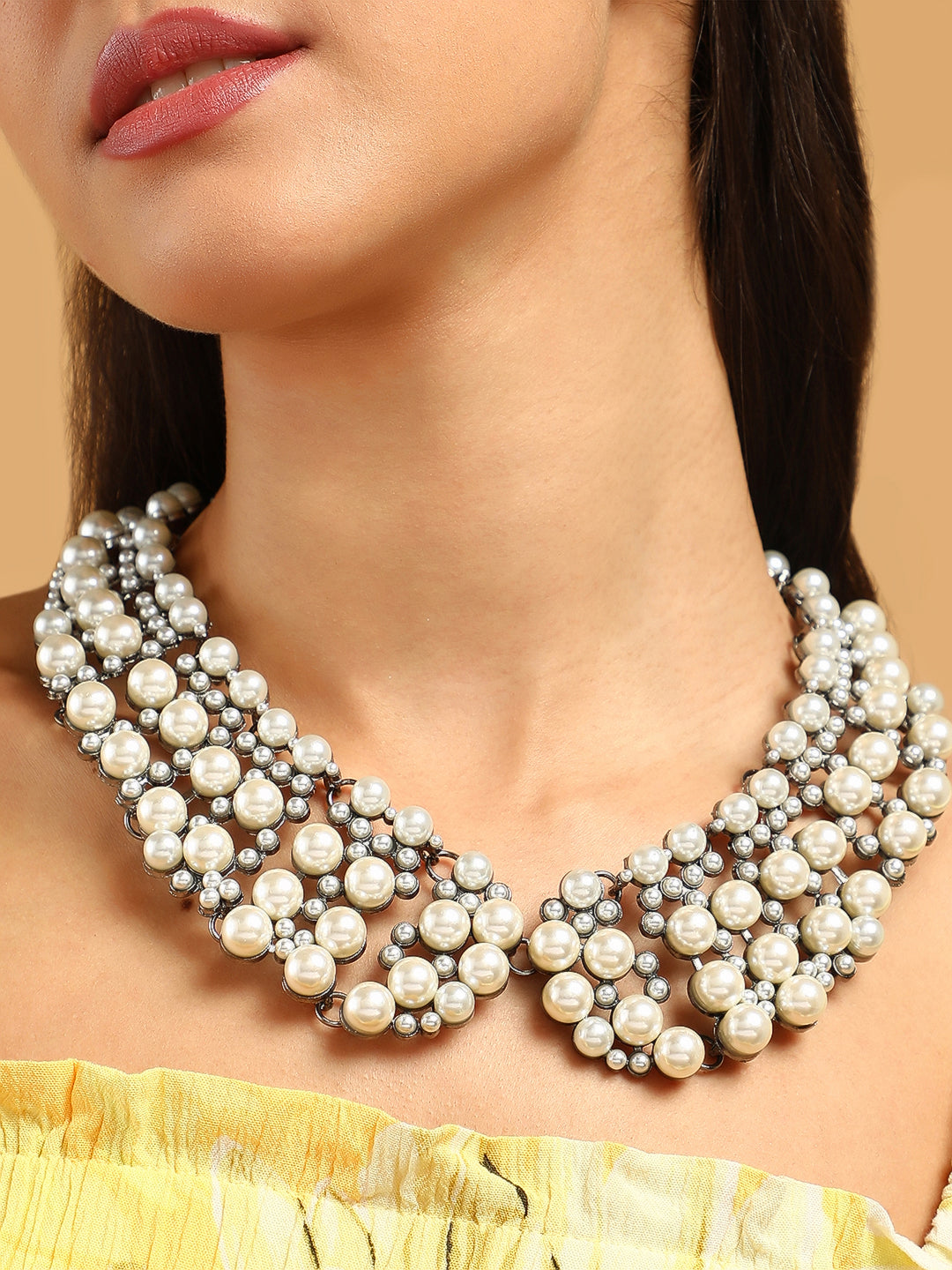 The Collar Statement Necklace - Pearl White-SOHINC8832