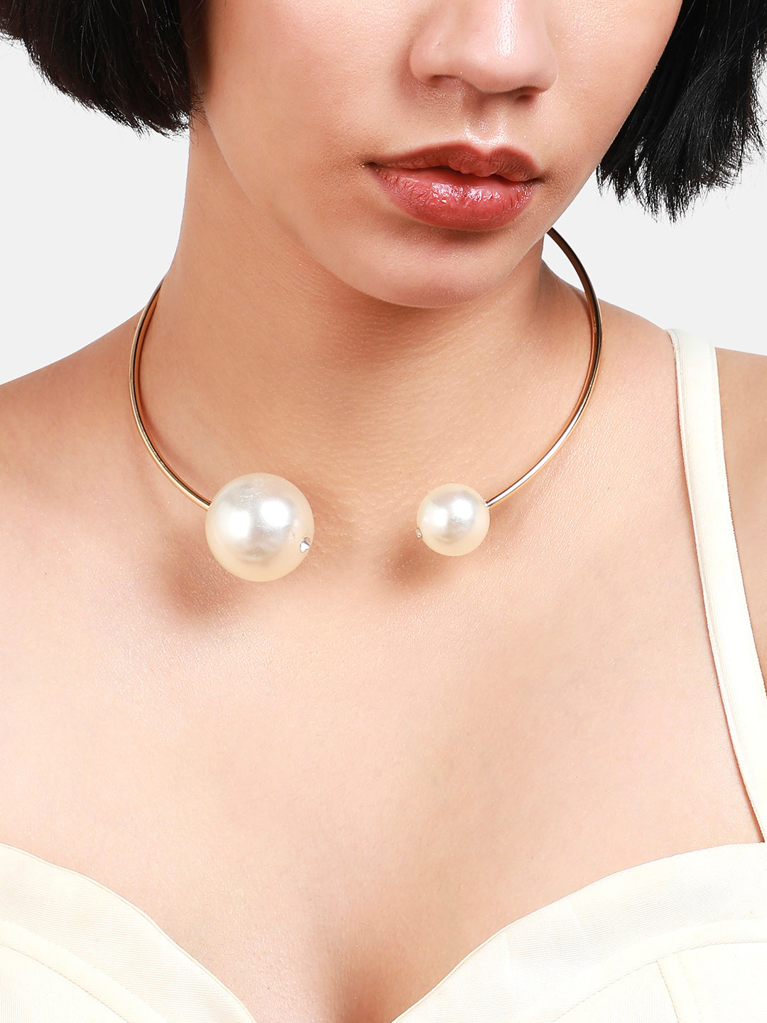 Gold-Plated Pearl Choker Necklace